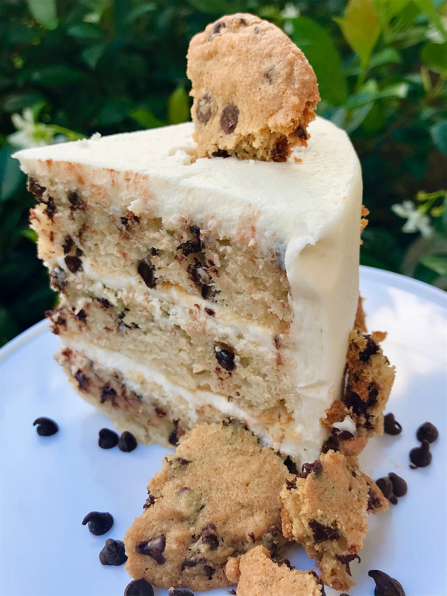 8" Cookies and Milk Cake